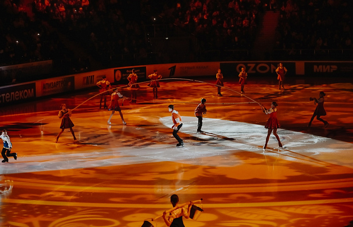 Спортсмены Центра по ледовым видам спорта в шоу-открытии чемпионата России по фигурному катанию