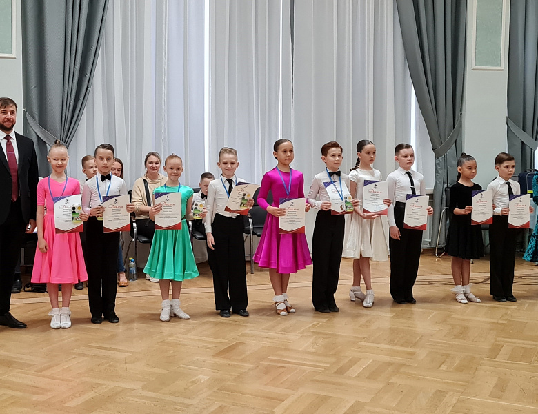 Танцоры завоевали награды турнира «Летние ритмы»