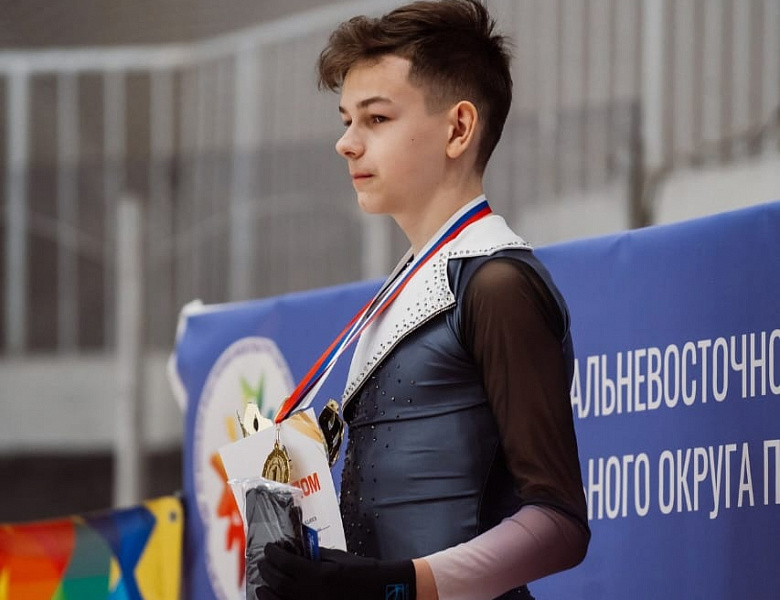 Алексей Тотмин - призер межрегиональных соревнований по фигурному катанию на коньках