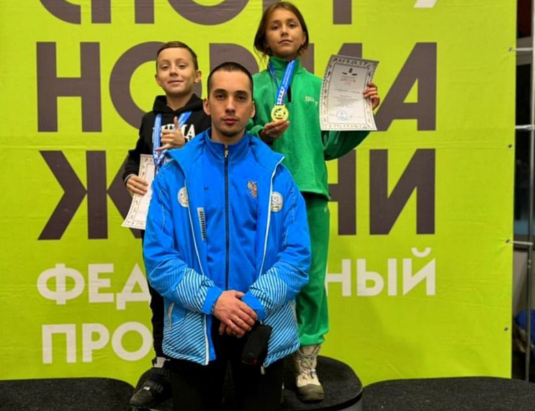 Три медали северных стартов