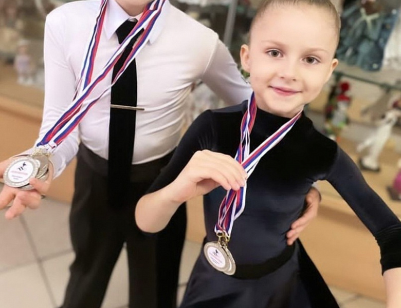 Танцоры школы приняли участие в городских соревнованиях "Кубок Локомотива"
