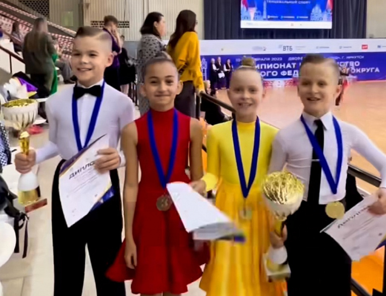 Танцоры центра выиграли 9 медалей чемпионата и первенства СФО